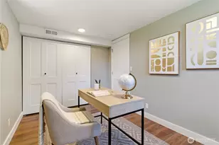 6825 Linden Ave N, Seattle, WA 98103 - Photo 27