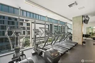 121 Stewart St, Seattle, WA 98101 - Photo 25