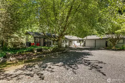 3827 212th Street SW, Lynnwood, WA 98036 - Photo 5