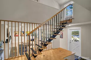 13522 40th Ave NE, Seattle, WA 98125 - Photo 7