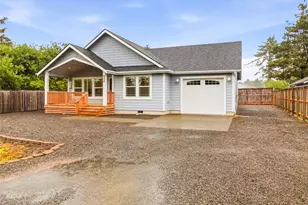 410 Ensign Ave NW, Ocean Shores, WA 98569 - Photo 1