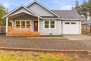 410 Ensign Ave NW, Ocean Shores, WA 98569 - Photo 3