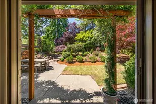 11239 35th Ave SW, Seattle, WA 98146 - Photo 29