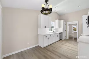 17013 114th Ave Ct E, Puyallup, WA 98374 - Photo 11