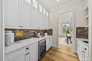 10223 NE 22 Pl, Bellevue, WA 98004 - Photo 13