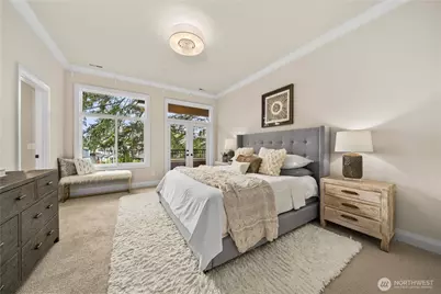 10223 NE 22nd Place, Bellevue, WA 98004 - Photo 19