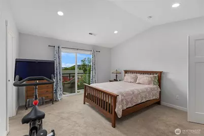 1528 S Walters Road, Tacoma, WA 98465 - Photo 19