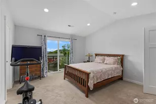 1528 S Walters Rd, Tacoma, WA 98465 - Photo 19