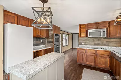 1605 Windsor Avenue, Centralia, WA 98531 - Photo 7