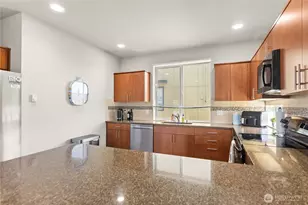 314 Bremerton Ave NE, Renton, WA 98059 - Photo 9