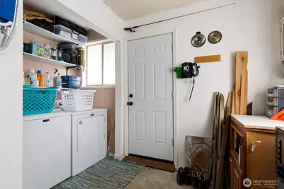 975 Ferry Avenue, Coupeville, WA 98239 - Photo 29