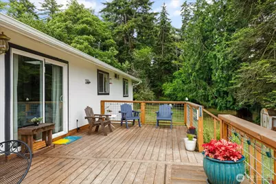 975 Ferry Avenue, Coupeville, WA 98239 - Photo 31
