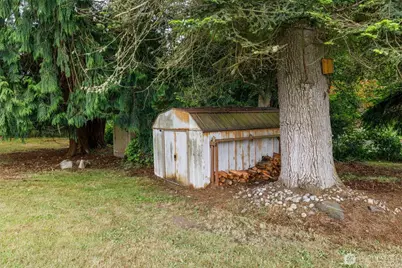 975 Ferry Avenue, Coupeville, WA 98239 - Photo 35
