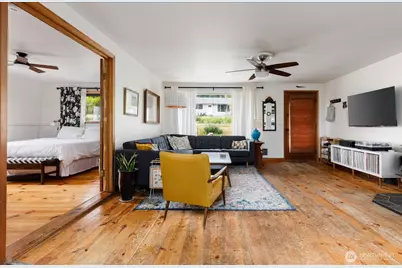 975 Ferry Avenue, Coupeville, WA 98239 - Photo 15