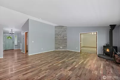 8816 324th St E, Eatonville, WA 98328 - Photo 19