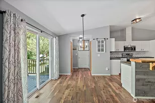 8816 324th St E, Eatonville, WA 98328 - Photo 15