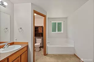 8816 324th St E, Eatonville, WA 98328 - Photo 23