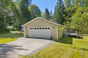 8816 324th St E, Eatonville, WA 98328 - Photo 37