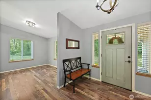 8816 324th St E, Eatonville, WA 98328 - Photo 7