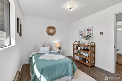 19209 Grannis Road, Bothell, WA 98012 - Photo 17