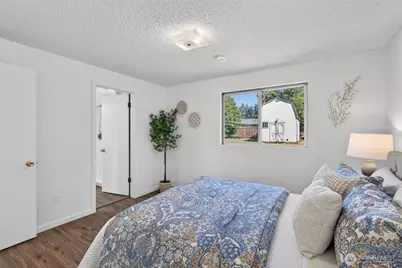 19209 Grannis Road, Bothell, WA 98012 - Photo 15