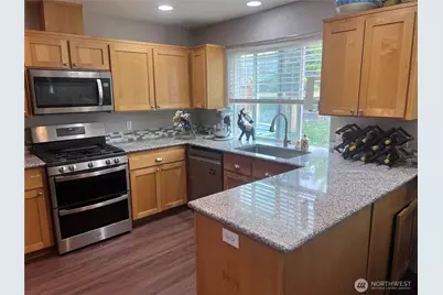 1702 SW Ulysses Street, Oak Harbor, WA 98277 - Photo 7