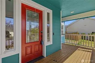 1702 SW Ulysses St, Oak Harbor, WA 98277 - Photo 3