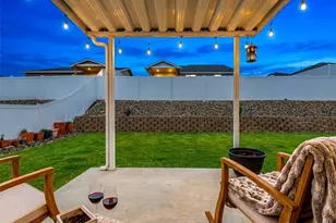 2471 SE 3rd St, East Wenatchee, WA 98802 - Photo 5