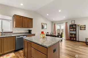 2471 SE 3rd St, East Wenatchee, WA 98802 - Photo 11