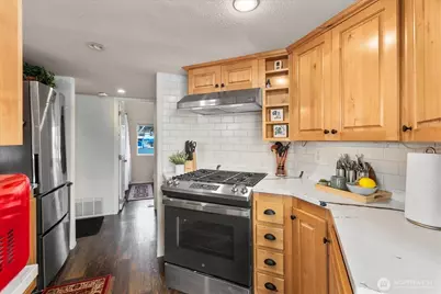2706 Westlake Avenue N #76, Seattle, WA 98109 - Photo 15