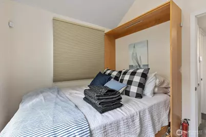 2706 Westlake Avenue N #76, Seattle, WA 98109 - Photo 19