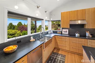 1560 NW Woodbine Way, Seattle, WA 98177 - Photo 9