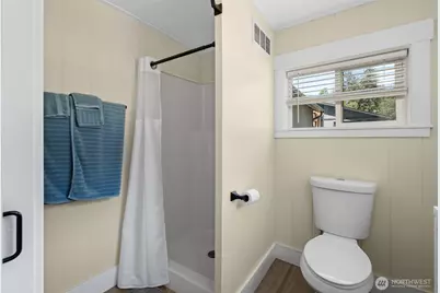 213 Cornet Bay Road, Oak Harbor, WA 98277 - Photo 25