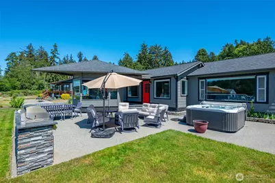 213 Cornet Bay Road, Oak Harbor, WA 98277 - Photo 1