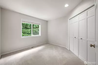 320 210th Court SE, Sammamish, WA 98074 - Photo 27