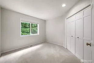 320 210th Ct SE, Sammamish, WA 98074 - Photo 27