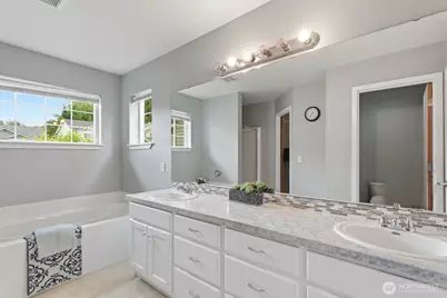 1326 113th Avenue SE, Lake Stevens, WA 98258 - Photo 17
