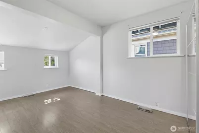 5454 35th Avenue SW, Seattle, WA 98126 - Photo 13