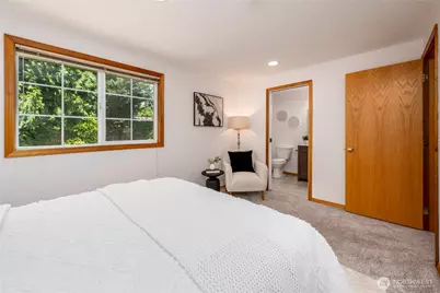 9626 NE 129th Place, Kirkland, WA 98034 - Photo 11