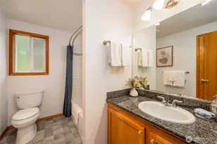 9626 NE 129th Pl, Kirkland, WA 98034 - Photo 15