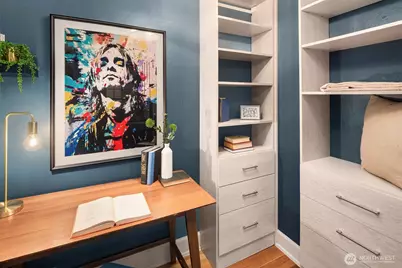 408 Bellevue Avenue E #205, Seattle, WA 98102 - Photo 5