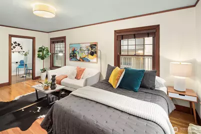 408 Bellevue Avenue E #205, Seattle, WA 98102 - Photo 3