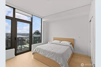2510 6th Avenue #2410, Seattle, WA 98121 - Photo 11