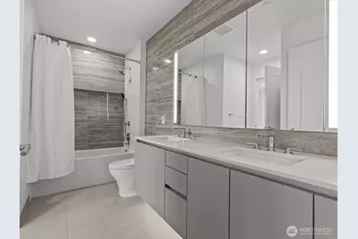 2510 6th Avenue #2410, Seattle, WA 98121 - Photo 17