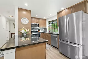 237 S 186th St, Burien, WA 98148 - Photo 23