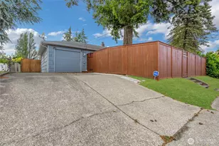 1812 S Sprague Ave, Tacoma, WA 98405 - Photo 1