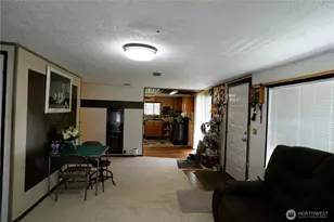 10433 1st Ave SW, Burien, WA 98146 - Photo 7