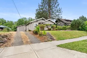 499 SW Chehalis Ave, Chehalis, WA 98532 - Photo 3