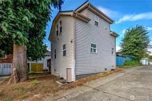 1728 5th St, Bremerton, WA 98337 - Photo 23