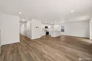 1448 Salzer Crk Dr, Centralia, WA 98531 - Photo 3